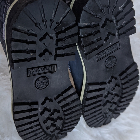 Timberland Navy and White Nubuck 6' Boots - Picture 9 of 15